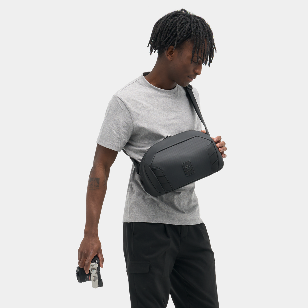 McKinnon Camera Sling 8L