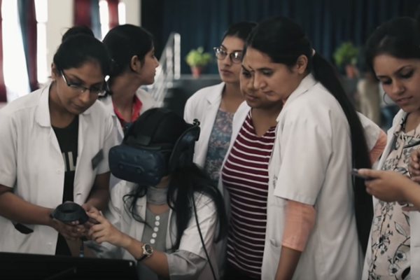 Life On The Move: Dental Team Uses Virtual Reality To Revolutionize Humanitarian Aid
