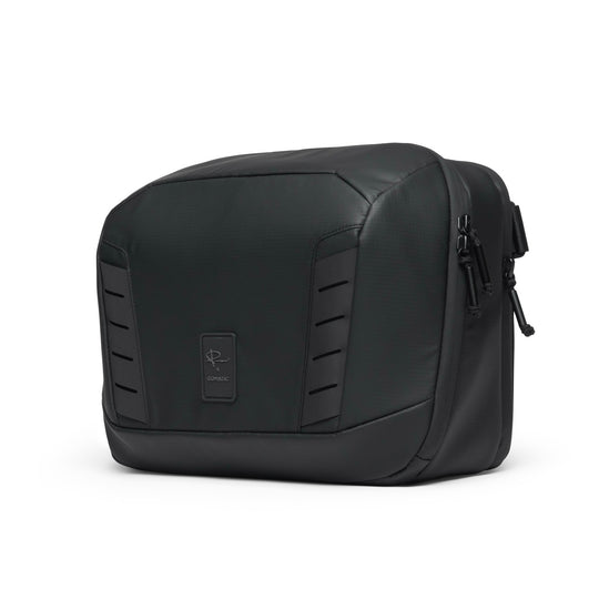 McKinnon Camera Messenger 13L